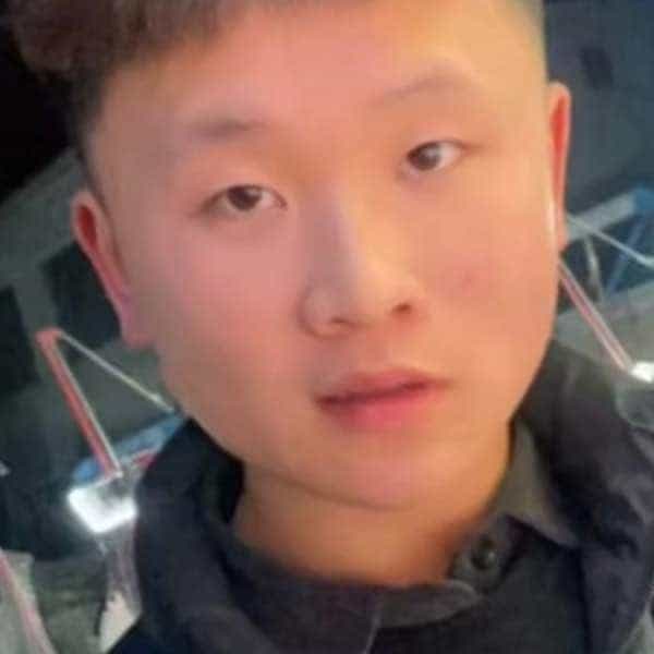 22岁岁河南单身帅哥 - 吕梁吉缘网