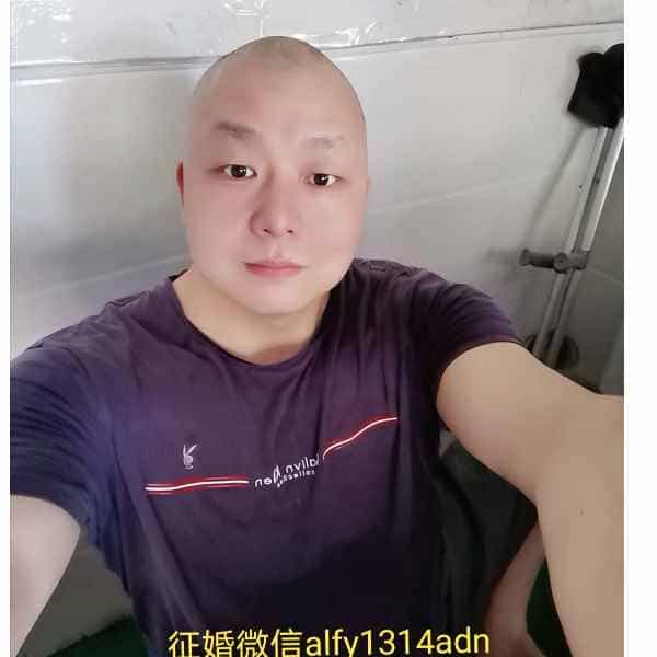 45岁岁湖南单身帅哥 - 吕梁吉缘网