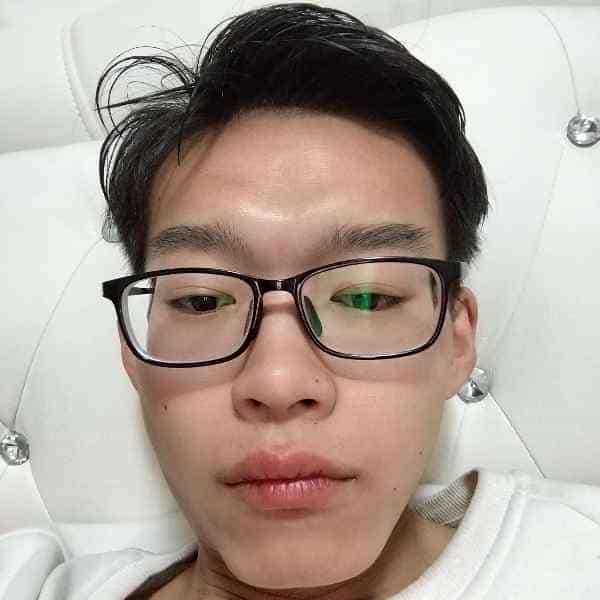 23岁岁河南单身帅哥 - 吕梁吉缘网