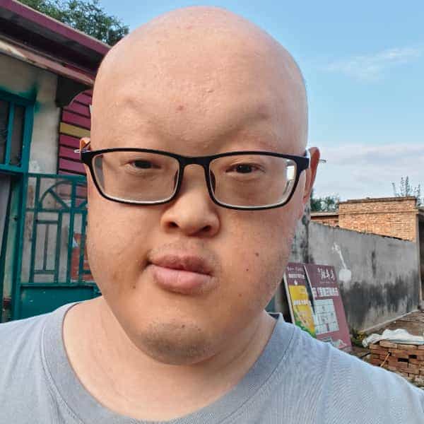 28岁岁山东单身帅哥 - 吕梁吉缘网